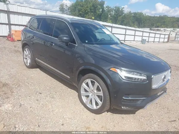 YV4A22PL5H1119787 2017 VOLVO XC90 - Image 1