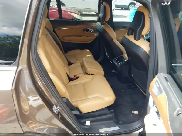 YV4A22PL5H1144527 2017 VOLVO XC90 - Image 8