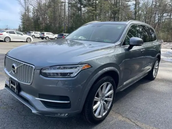 YV4A22PL5H1164907 2017 VOLVO XC90 - Image 2