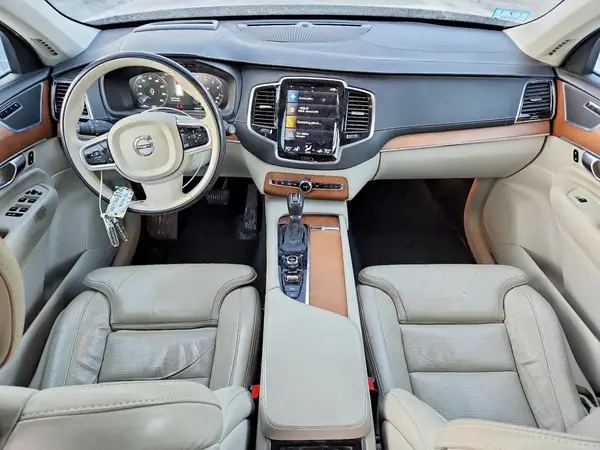 YV4A22PL5H1166267 2017 VOLVO XC90 - Image 8