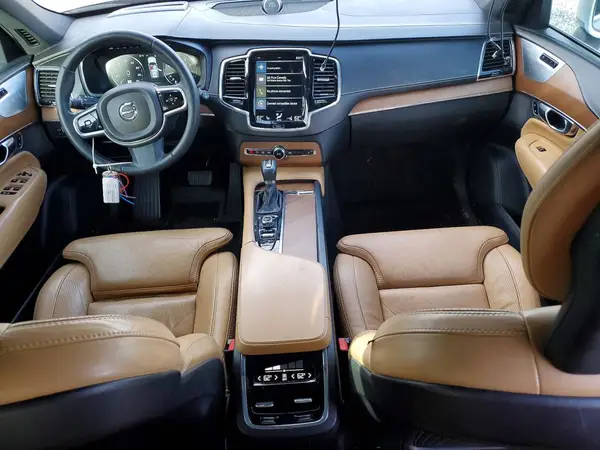 YV4A22PL5H1166320 2017 VOLVO XC90 - Image 8