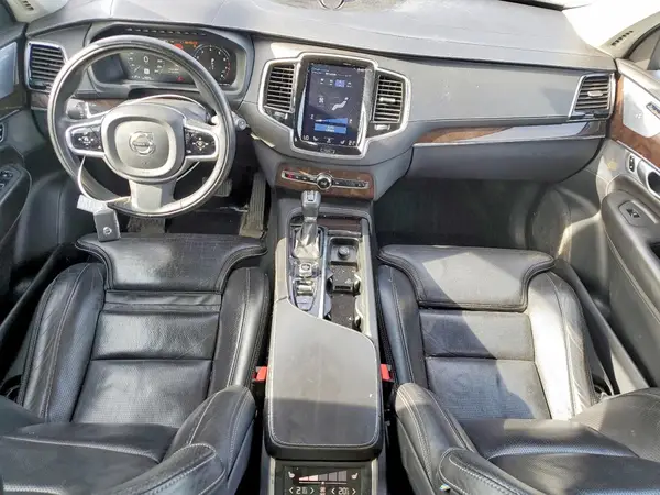 YV4A22PL5H1167001 2017 VOLVO XC90 - Image 8