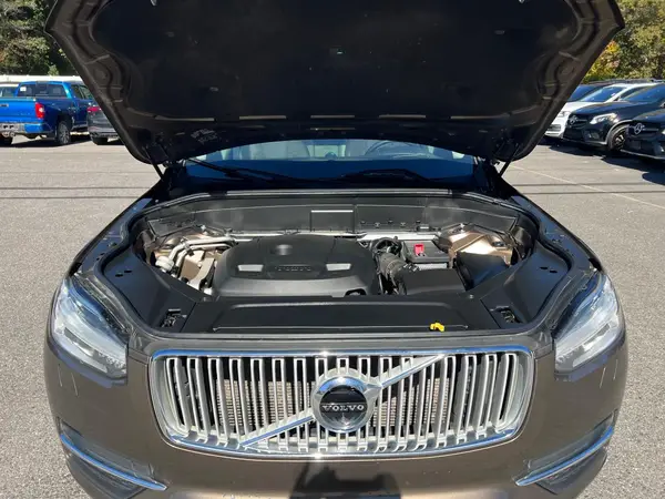 YV4A22PL5H1173896 2017 VOLVO XC90 - Image 8