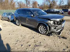 YV4A22PL5J1216042 2018 VOLVO XC90