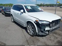 YV4A22PL5J1336827 2018 VOLVO XC90