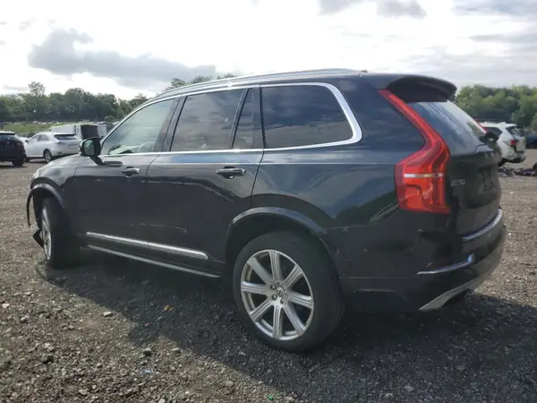 YV4A22PL5J1380519 2018 VOLVO XC90 - Image 2