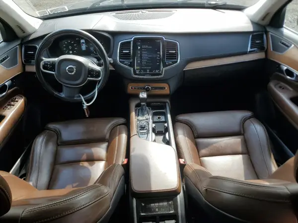 YV4A22PL5J1380519 2018 VOLVO XC90 - Image 8