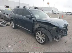 YV4A22PL5J1384229 2018 VOLVO XC90