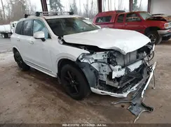 YV4A22PL5J1388636 2018 VOLVO XC90