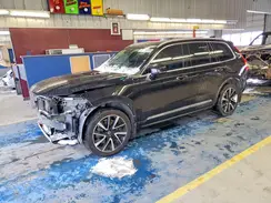 YV4A22PL5K1428215 2019 VOLVO XC90