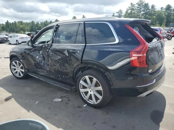 YV4A22PL5K1442812 2019 VOLVO XC90 - Image 2