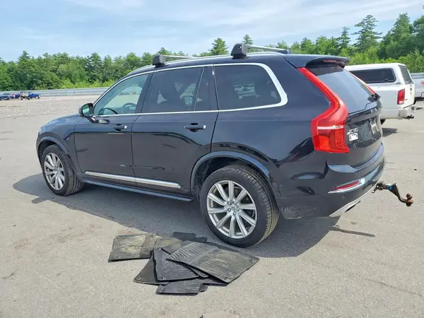 YV4A22PL5K1444799 2019 VOLVO XC90 - Image 2