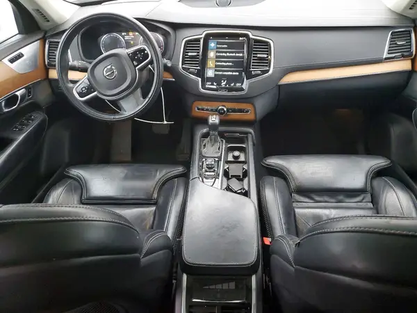 YV4A22PL5K1465281 2019 VOLVO XC90 - Image 8
