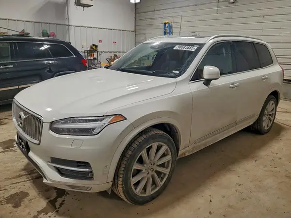 YV4A22PL5K1495056 2019 VOLVO XC90 - Image 1