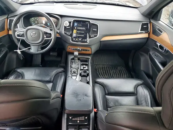 YV4A22PL5K1498992 2019 VOLVO XC90 - Image 8
