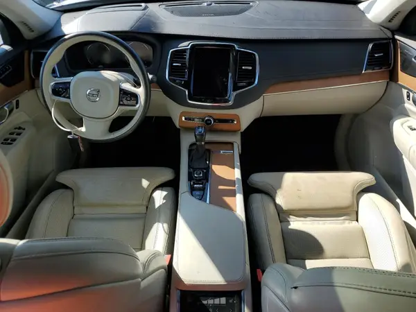 YV4A22PL5L1582263 2020 VOLVO XC90 - Image 8