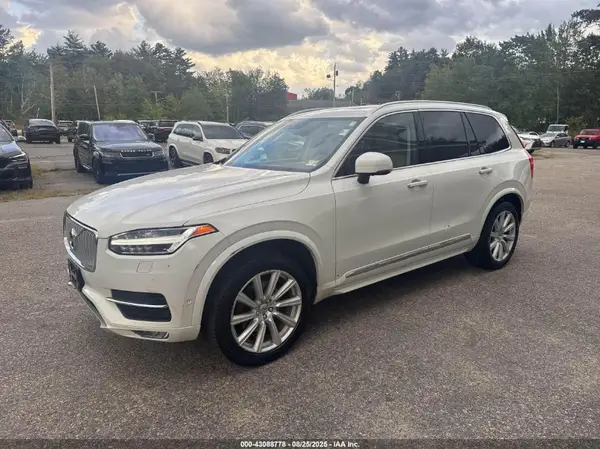 YV4A22PL6G1018305 2016 VOLVO XC90 - Image 2