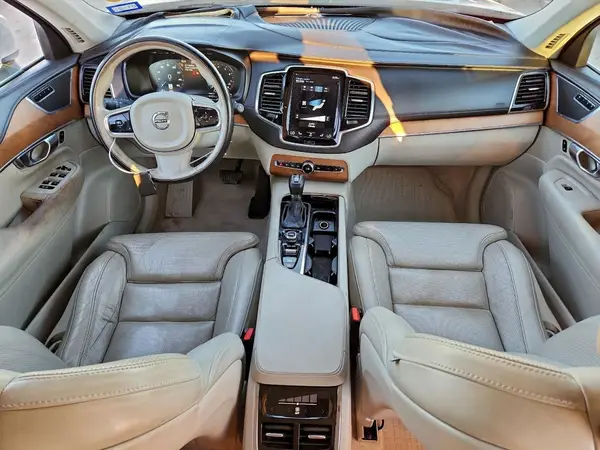 YV4A22PL6G1033595 2016 VOLVO XC90 - Image 8