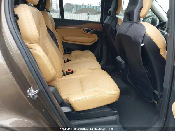 YV4A22PL6G1063406 2016 VOLVO XC90 - Image 8