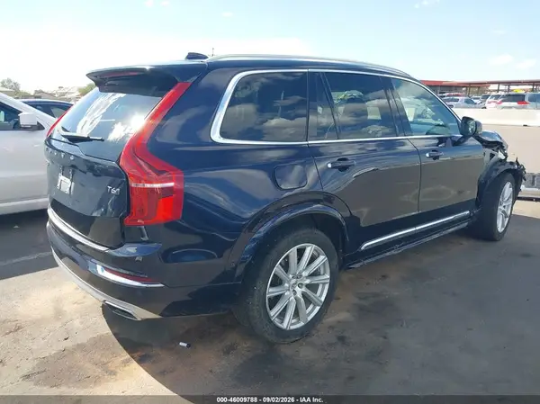 2016 VOLVO XC90 IAAI lot 46009788 auction photo 4