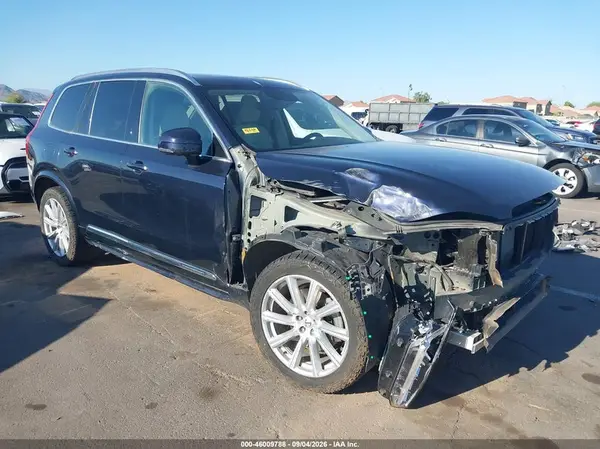 2016 VOLVO XC90 IAAI lot 46009788 auction photo 6