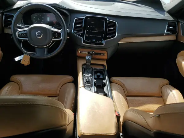 YV4A22PL6H1105641 2017 VOLVO XC90 - Image 8