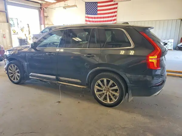 YV4A22PL6H1106904 2017 VOLVO XC90 - Image 2