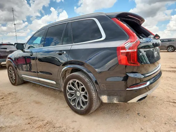 YV4A22PL6H1152510 2017 VOLVO XC90 - Image 2