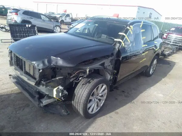 YV4A22PL6H1156301 2017 VOLVO XC90 - Image 2
