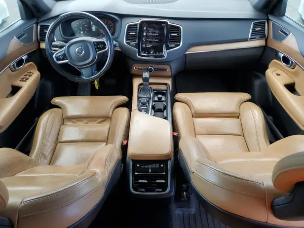 YV4A22PL6H1166424 2017 VOLVO XC90 - Image 8