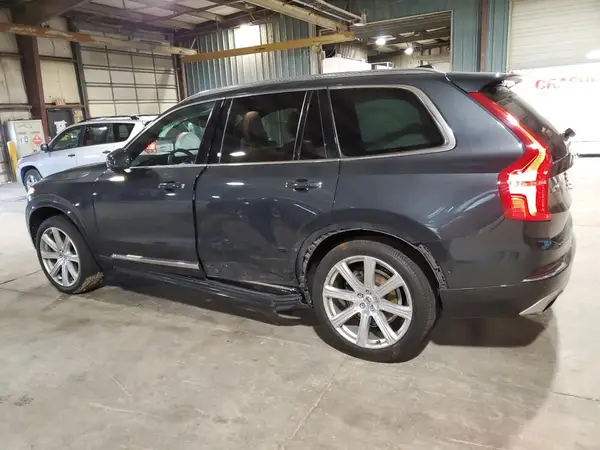 YV4A22PL6H1167136 2017 VOLVO XC90 - Image 2