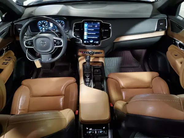 YV4A22PL6H1167136 2017 VOLVO XC90 - Image 8
