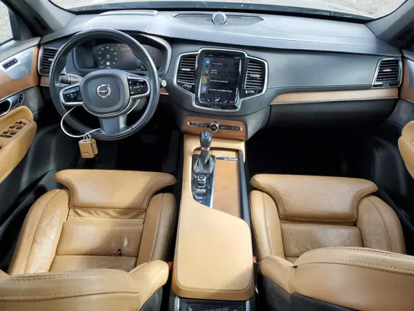 YV4A22PL6H1171090 2017 VOLVO XC90 - Image 8
