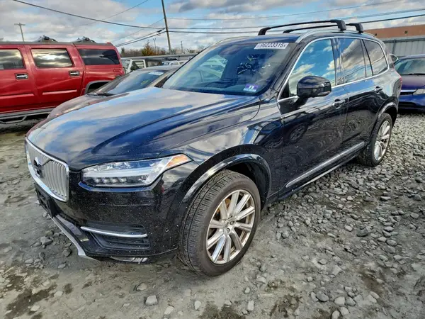 YV4A22PL6J1193984 2018 VOLVO XC90 - Image 1