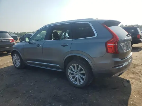 YV4A22PL6J1201971 2018 VOLVO XC90 - Image 2