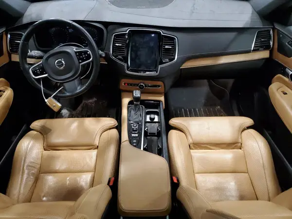 YV4A22PL6K1415876 2019 VOLVO XC90 - Image 8