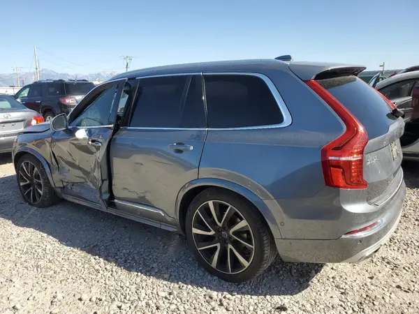 YV4A22PL6K1447453 2019 VOLVO XC90 - Image 2