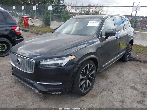 YV4A22PL6K1468478 2019 VOLVO XC90 - Image 2