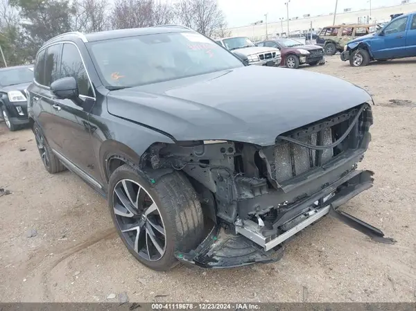 YV4A22PL6K1486555 2019 VOLVO XC90 - Image 1
