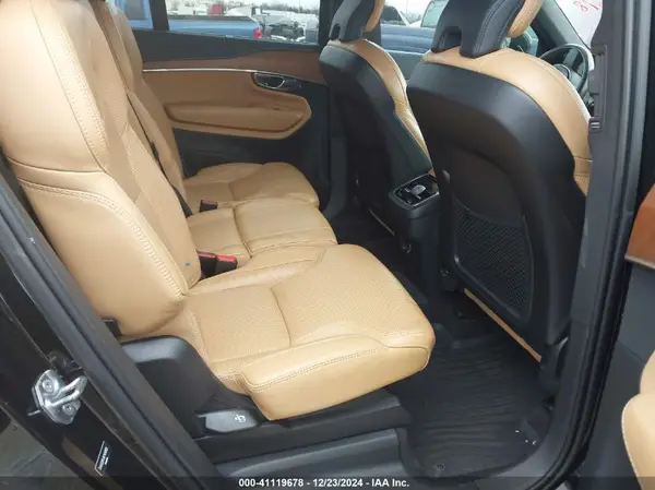 YV4A22PL6K1486555 2019 VOLVO XC90 - Image 8