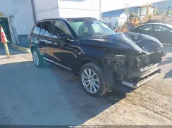 YV4A22PL6K1497821 2019 VOLVO XC90