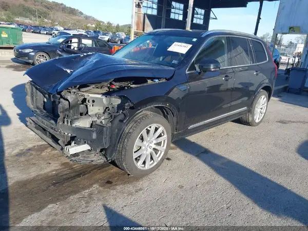 YV4A22PL6K1497821 2019 VOLVO XC90 - Image 2