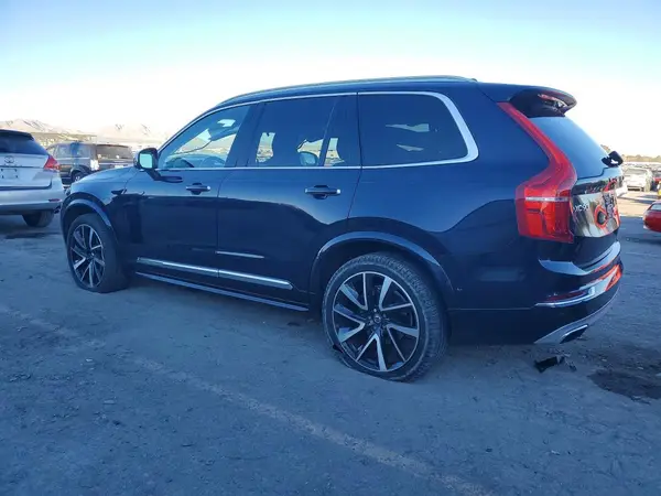 YV4A22PL6K1499214 2019 VOLVO XC90 - Image 2