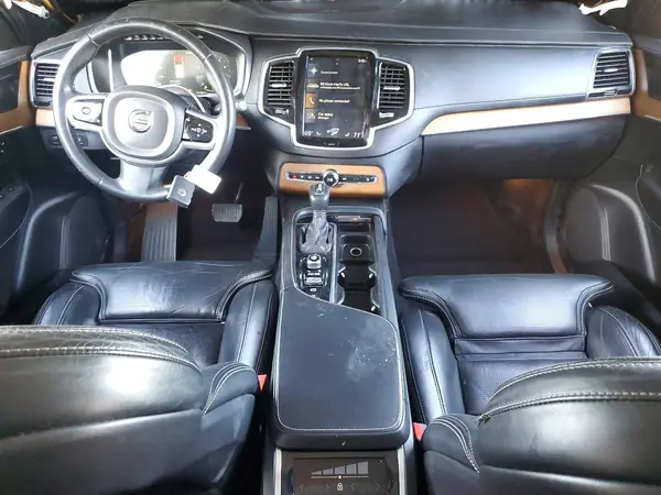 YV4A22PL6K1499214 2019 VOLVO XC90 - Image 8