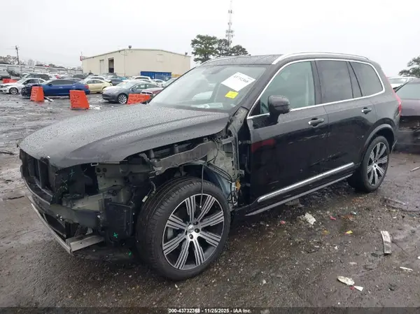 YV4A22PL6L1616114 2020 VOLVO XC90 - Image 2