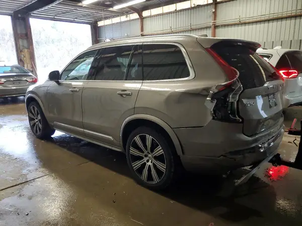 YV4A22PL6M1707952 2021 VOLVO XC90 - Image 2