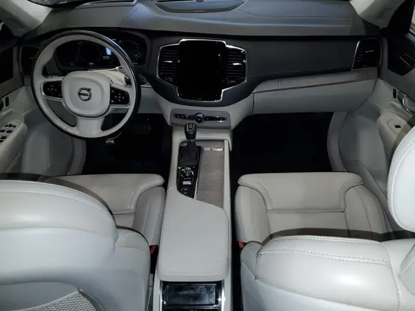 YV4A22PL6M1707952 2021 VOLVO XC90 - Image 8