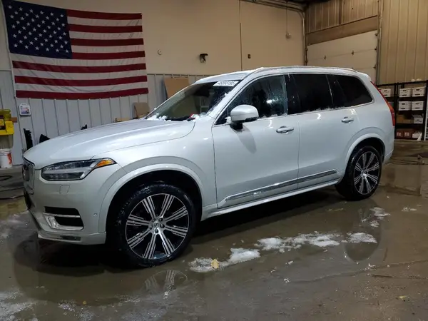 YV4A22PL6N1868478 2022 VOLVO XC90 - Image 1