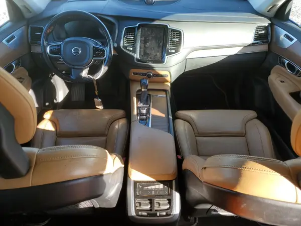 YV4A22PL7G1001559 2016 VOLVO XC90 - Image 8