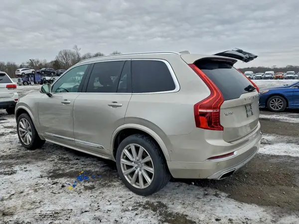 YV4A22PL7G1017177 2016 VOLVO XC90 - Image 2